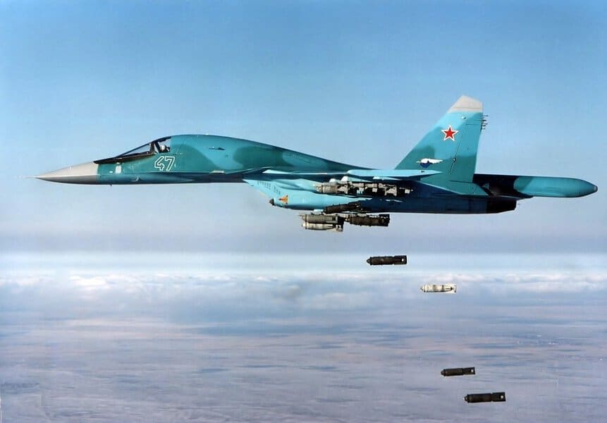 Caça-bombardeiro russo Sukhoi Su-34 Fullback