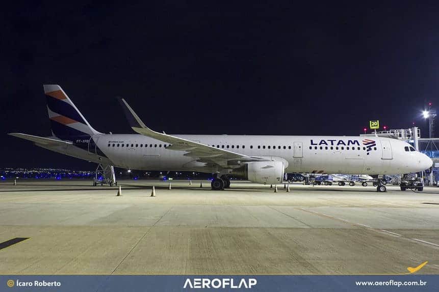 LATAM Airlines Airbus A321