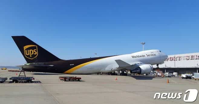 Boeing 747 UPS