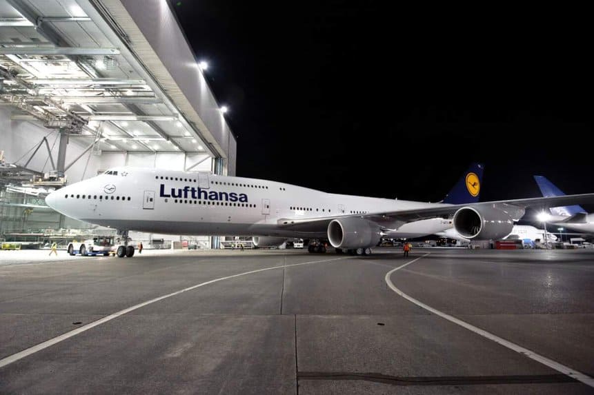 Um Boeing 747-8 da Lufthansa está em direção ao aeroporto de Natal em decorrência de uma emergência médica