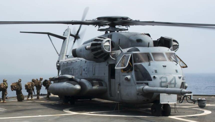 Helicóptero CH-53E Super Stallion do Corpo de Fuzileiros Navais dos Estados Unidos. Foto via Seaforeces.org.