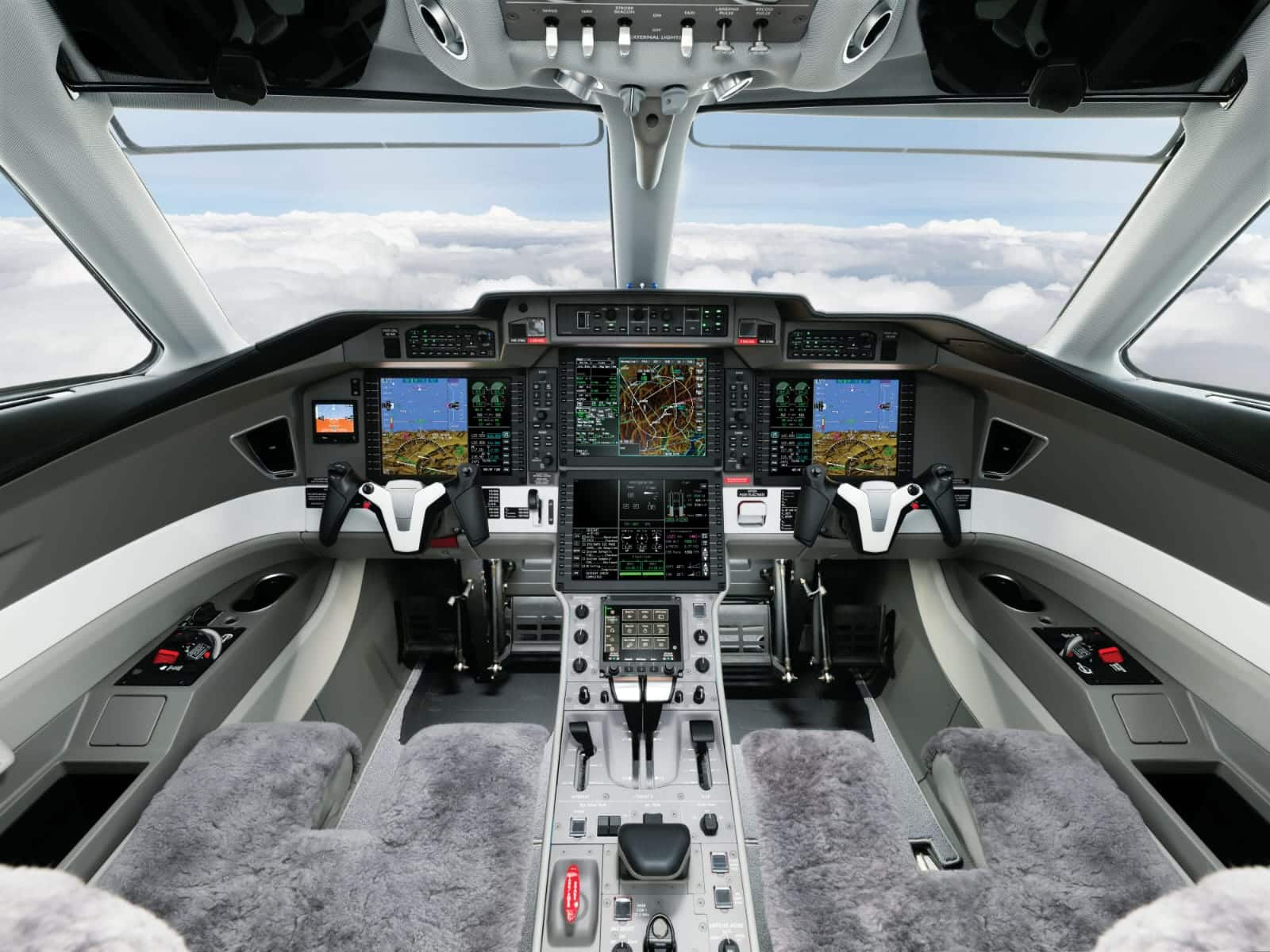 Pilatus PC-24 cockpit