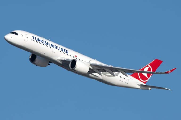 Turkish Airlines voos movimentação Passageiros
