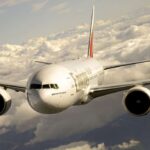 Emirates revela as primeiras 3 rotas para seus reformados Boeing 777