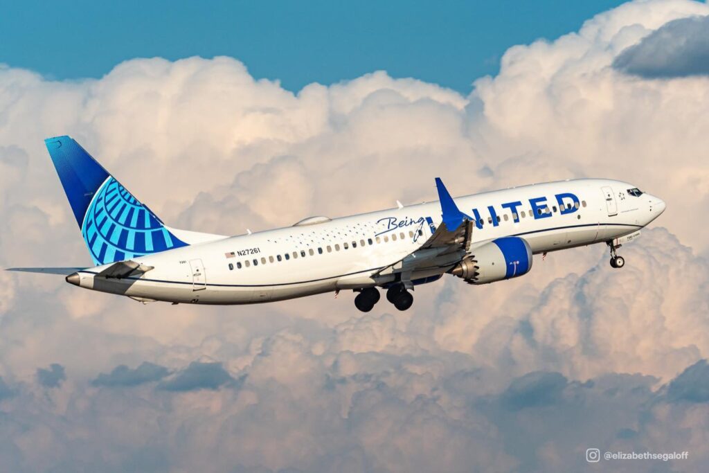 CEO da United prevê aumento nos preços de passagens aéreas em razão da redução na oferta
