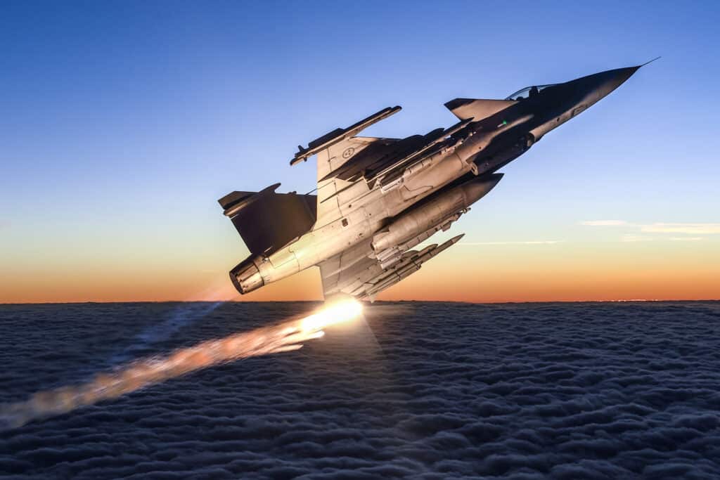 Es wird erwartet, dass die Ukraine bald F-16-Flugzeuge erhält, verhandelt jedoch noch mit Schweden über Gripen-Jäger. Foto: Saab.