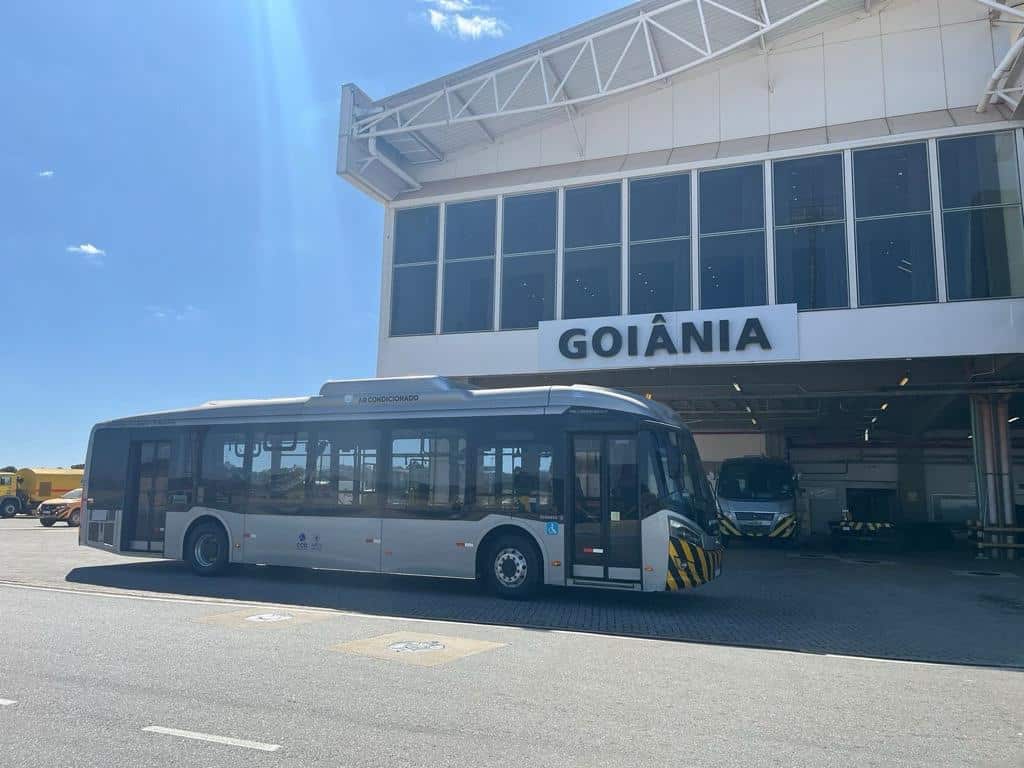 Aeroporto Goiânia ônibus elétrico BYD